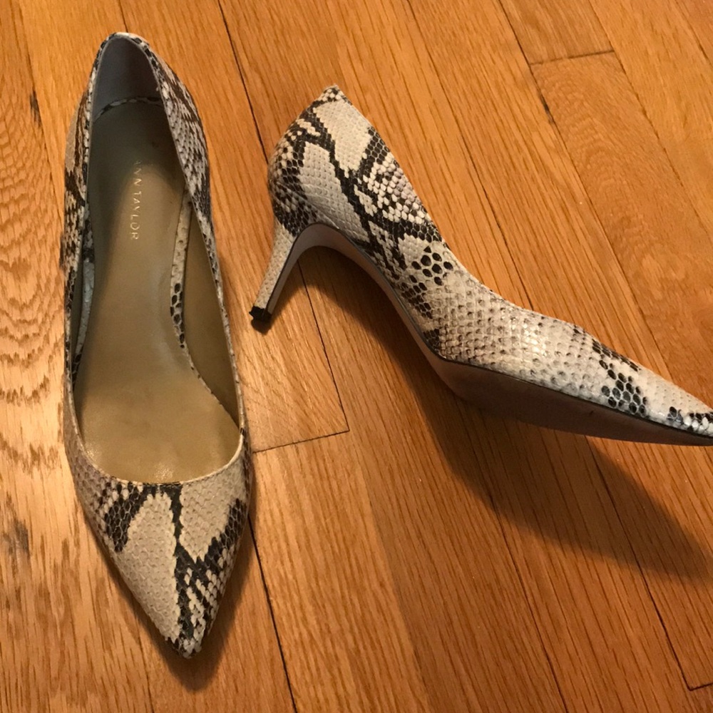 Ann Taylor Python Pumps